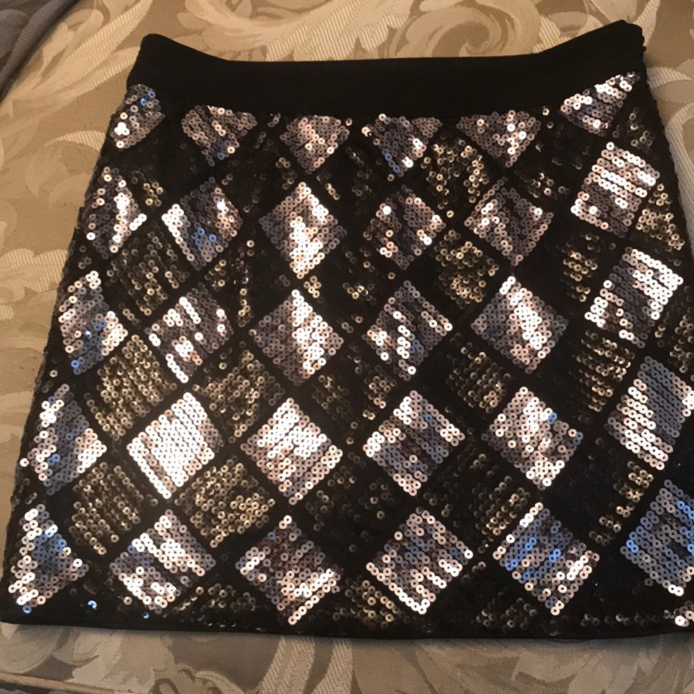 Young Ladies Sequined Mini Skirt